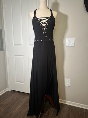 TRISTANIA MAXI HALTER DRESS
